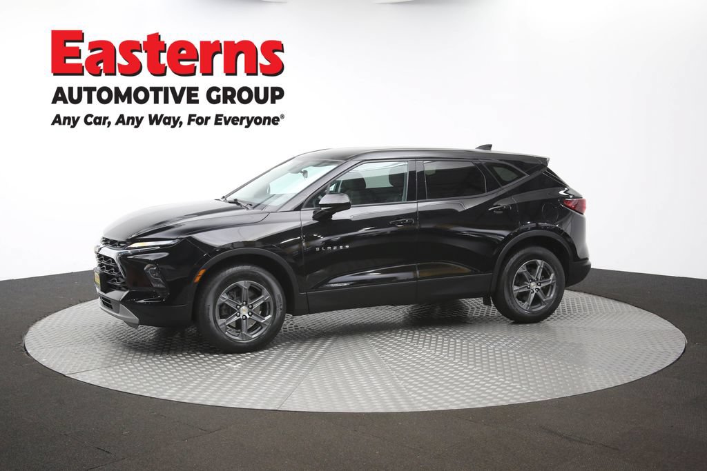 Used 2024 Chevrolet Blazer LT AWD/4WD image 59