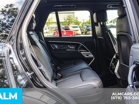 Used 2023 Land Rover Range Rover SE AWD/4WD image 19