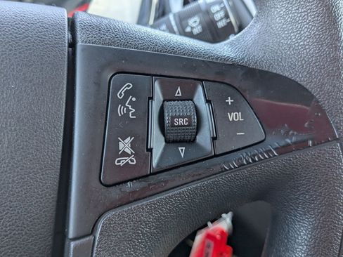 Used 2015 GMC Terrain SLE image 19