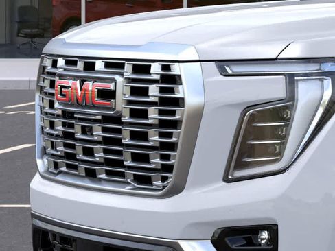New 2026 GMC Yukon XL Denali image 13