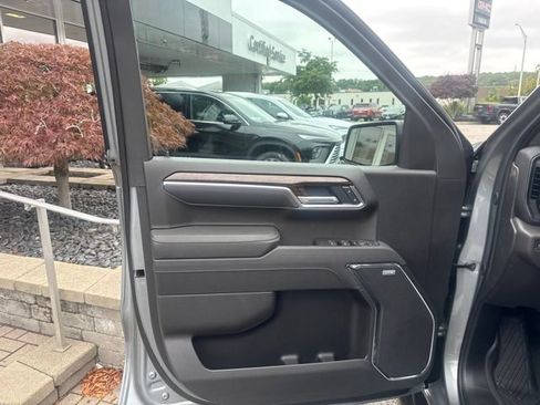 New 2026 GMC Sierra 1500 Elevation w/ Elevation Premium Package AWD/4WD image 11
