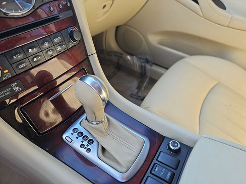 Used 2015 INFINITI QX50 Journey w/ Premium Package image 24