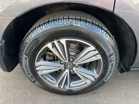 Used 2017 Acura MDX FWD image 12