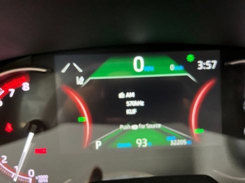 Used 2025 Toyota RAV4 XLE FWD image 10