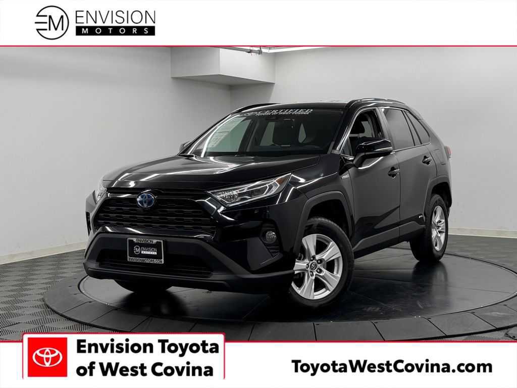 Certified 2021 Toyota RAV4 XLE w/ Carpet Mat Package (TMS) AWD/4WD image 1