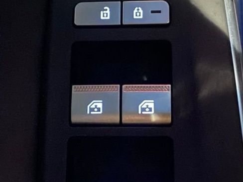 Certified 2025 Genesis GV70 3.5T Sport w/ Sport Prestige Package image 26