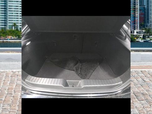 Used 2022 MAZDA MAZDA3 s image 7