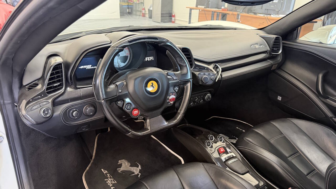 Used 2012 Ferrari 458 Italia Coupe RWD image 79