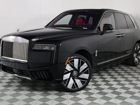 New 2026 Rolls-Royce Cullinan image 40