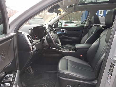 Used 2022 Kia Sorento SX image 14