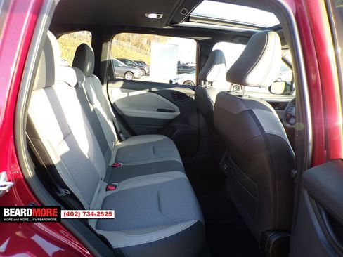 Used 2025 Subaru Forester Premium image 33