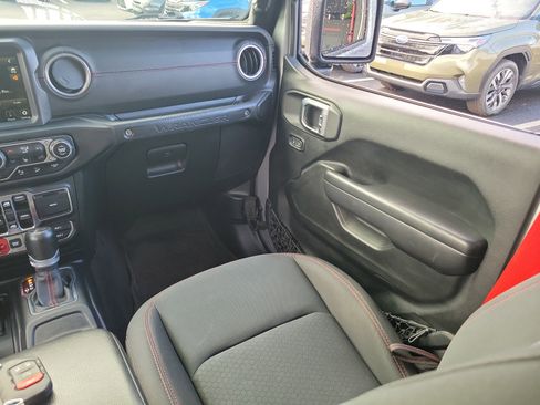 Used 2020 Jeep Wrangler Unlimited Rubicon w/ Quick Order Package 28Y Recon image 16