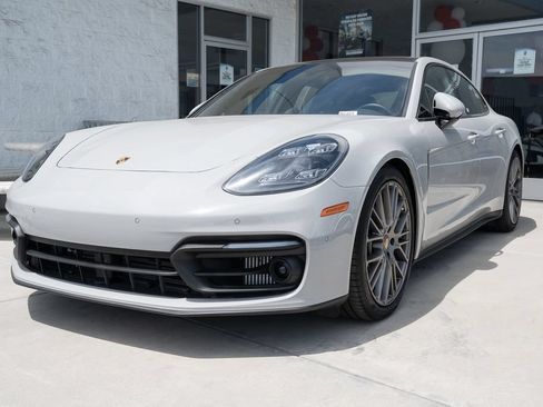 Used 2023 Porsche Panamera Platinum Edition RWD image 7
