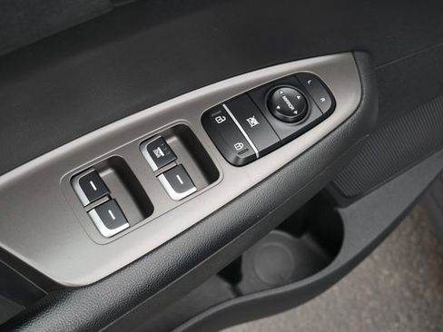 Used 2020 Kia Optima LX image 12