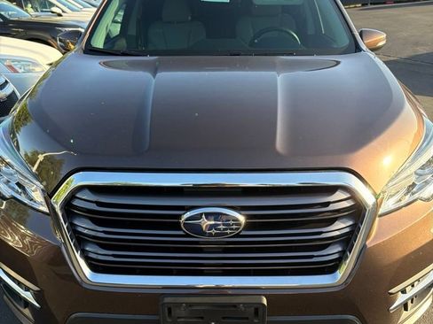 Used 2019 Subaru Ascent Limited w/ Popular Package #3 AWD/4WD image 1