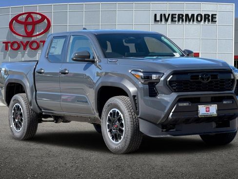 New 2026 Toyota Tacoma TRD Off-Road AWD/4WD image 2