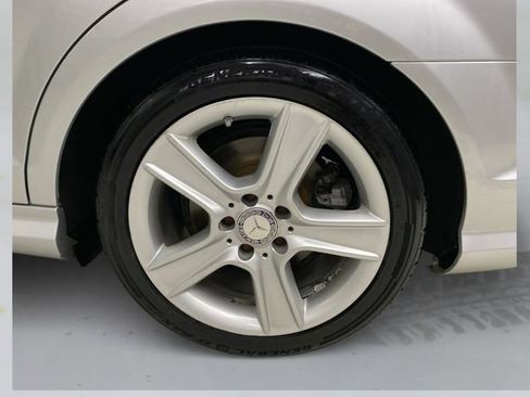 Used 2011 Mercedes-Benz C 300 4MATIC Sedan image 18