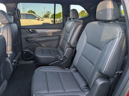 New 2026 Buick Enclave Sport Touring w/ Power Package FWD image 21