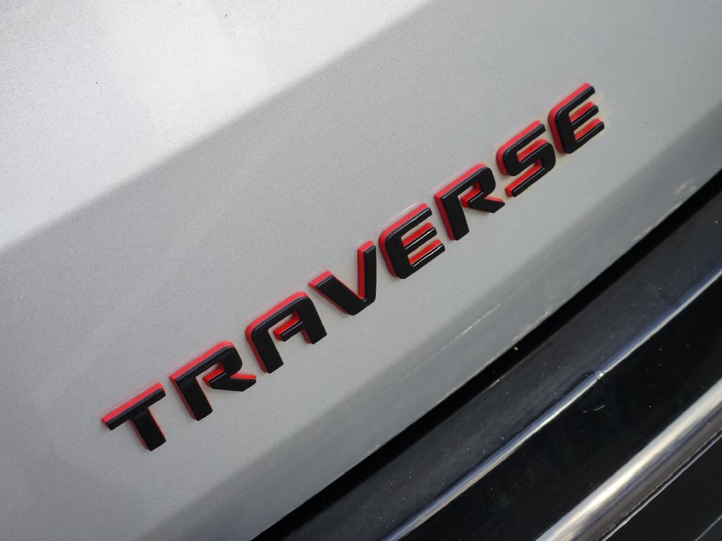 Used 2020 Chevrolet Traverse Premier w/ Redline Edition FWD image 14