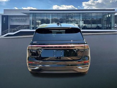 New 2026 Lincoln Nautilus Premier w/ Equipment Group 102A AWD/4WD image 7