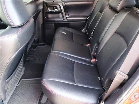 Used 2019 Toyota 4Runner TRD Off-Road Premium AWD/4WD image 27
