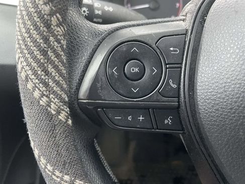 Used 2024 Toyota Corolla LE image 31