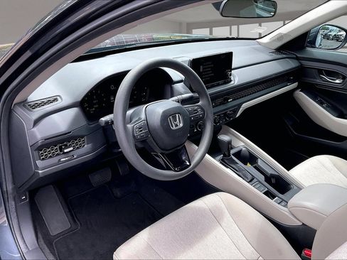 Used 2024 Honda Accord EX image 17