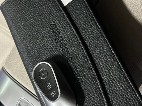 Used 2023 Mercedes-Benz C 300 Sedan image 53