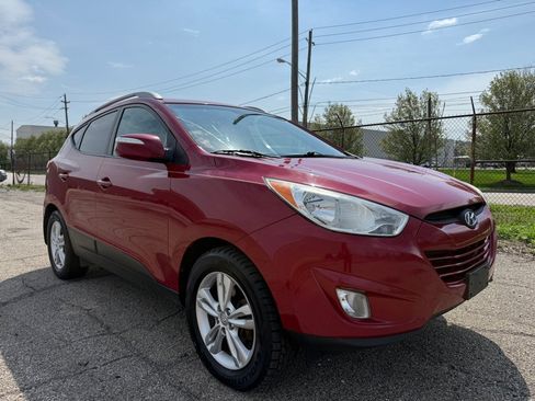 Used 2013 Hyundai Tucson GLS image 7