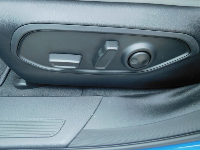 Used 2026 Jeep Cherokee Limited AWD/4WD image 9