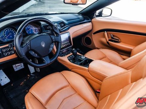 Used 2018 Maserati GranTurismo Sport image 2