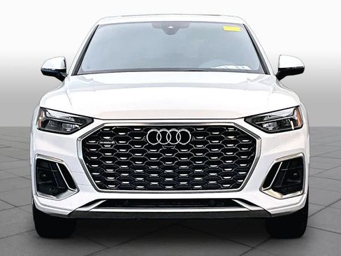 Used 2022 Audi Q5 2.0T Premium w/ Convenience Package AWD/4WD image 4