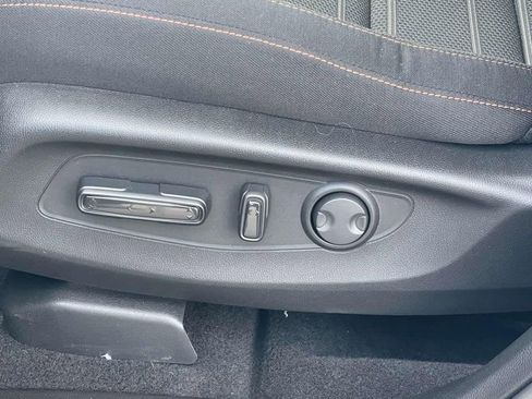 Used 2025 Honda CR-V Sport image 17