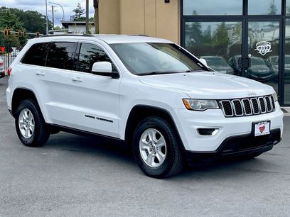 Used 2017 Jeep Grand Cherokee Laredo w/ Quick Order Package 23E