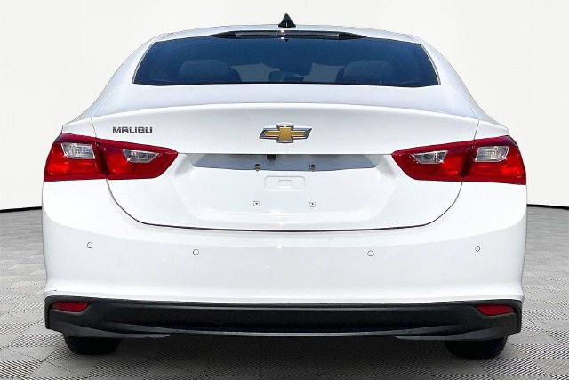 Used 2025 Chevrolet Malibu LS FWD image 6