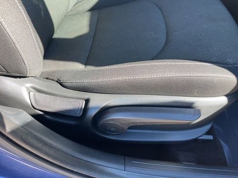 Used 2023 Kia Forte LXS image 45