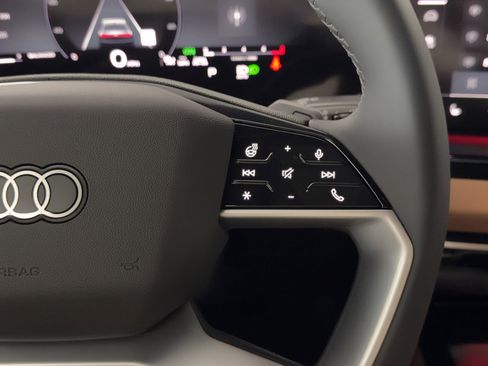 Used 2025 Audi A5 2.0T Premium w/ Convenience Package image 22