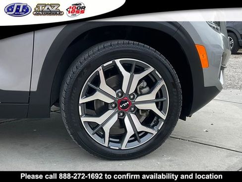 Used 2022 Kia Seltos SX image 9