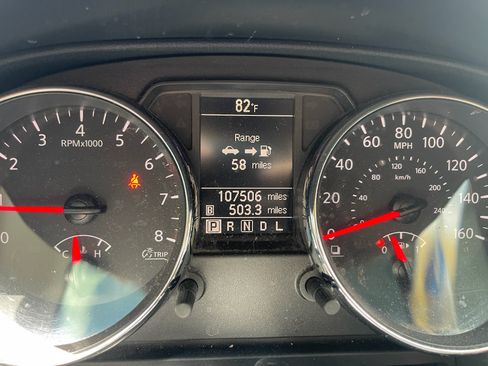 Used 2015 Nissan Rogue S w/ Convenience Package FWD image 11