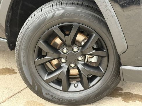 Used 2023 Toyota RAV4 LE FWD image 2