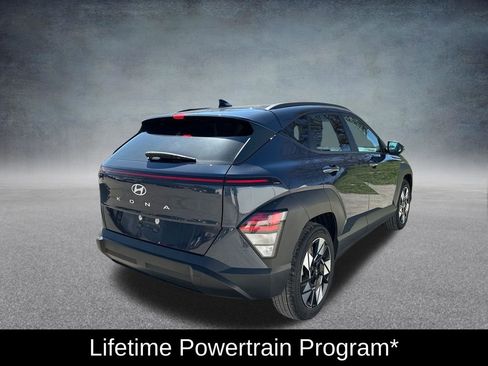 Certified 2025 Hyundai Kona SEL FWD image 6