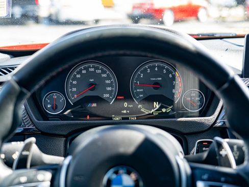 Used 2015 BMW M3 RWD image 20