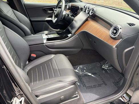 Certified 2025 Mercedes-Benz GLC 350e 4MATIC image 15