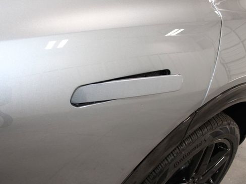 New 2026 Chevrolet Equinox EV RS image 19