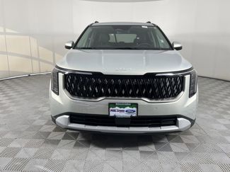 Used 2025 Kia Carnival EX video 2