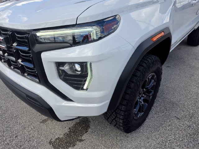 Used 2024 GMC Canyon Elevation RWD image 16