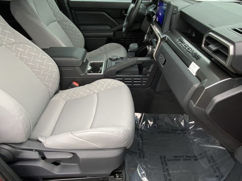 New 2026 Toyota Tacoma SR5 AWD/4WD image 10