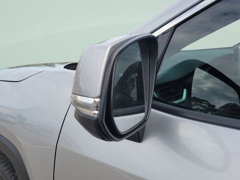 Certified 2025 Toyota RAV4 XLE w/ Convenience Package FWD image 32