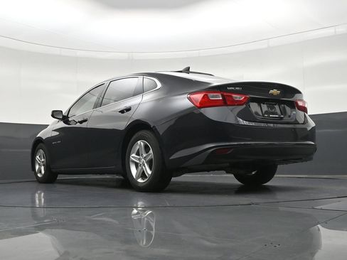 Used 2023 Chevrolet Malibu LS FWD image 25