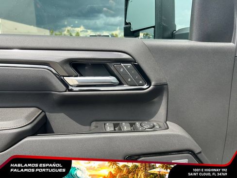 New 2026 GMC Sierra 2500 AT4 w/ AT4 Premium Plus Package AWD/4WD image 22